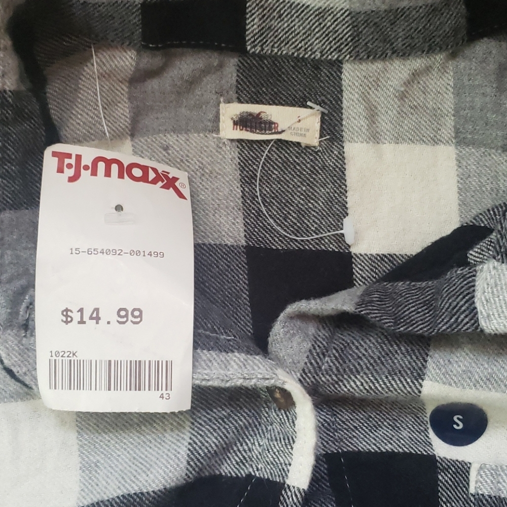 Shirt - Picture 2 of 2